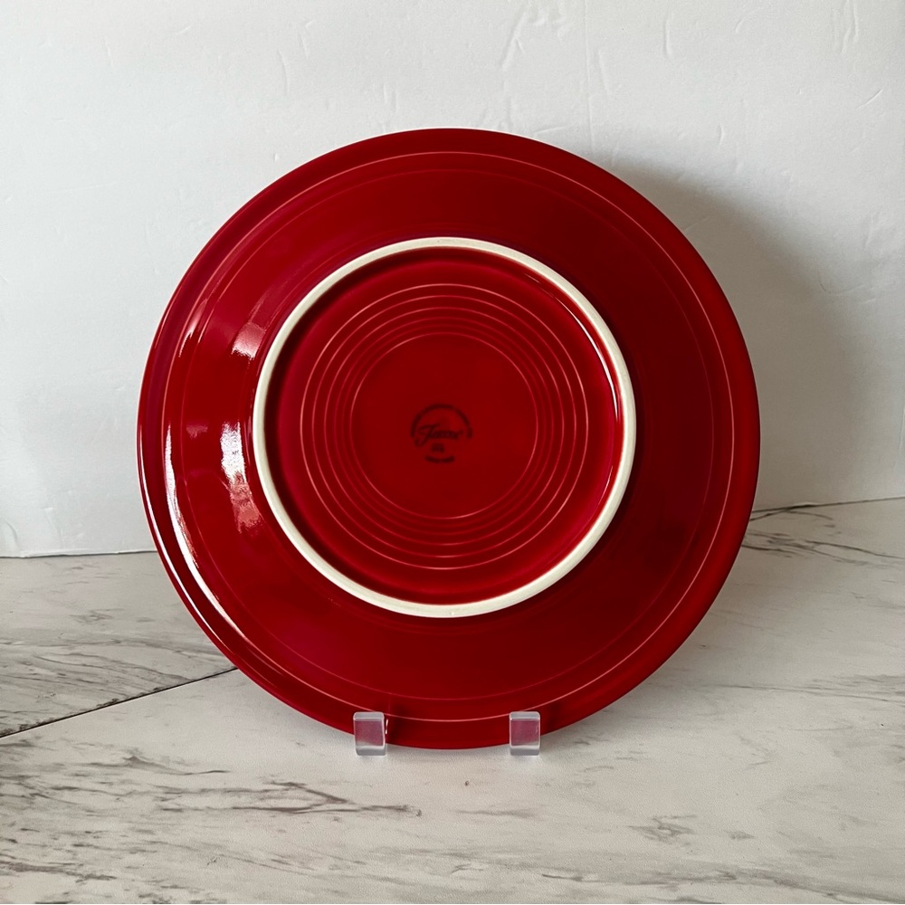 Fiesta Classic Rim 10 1/2" Dinner Plate Scarlet Vibrant Red Ceramic - Picture 3 of 5